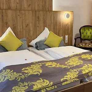 Hhotel Hotel