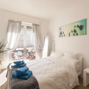 ☆ Moderne 90m² 3-zimmer Im Zentrum Mit Netflix 公寓
